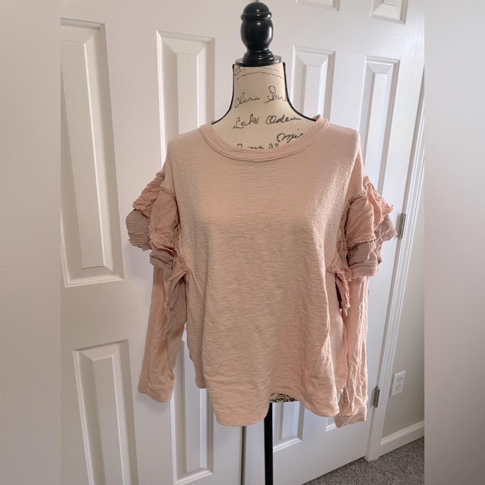 Vici Collection Ruffle Long Sleeve Knit Top Nordstrom . Medium EUC